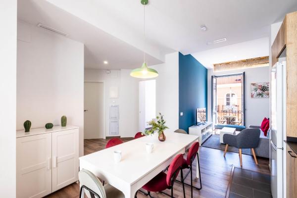 Spacious Apartment with Great Views, Валенсия