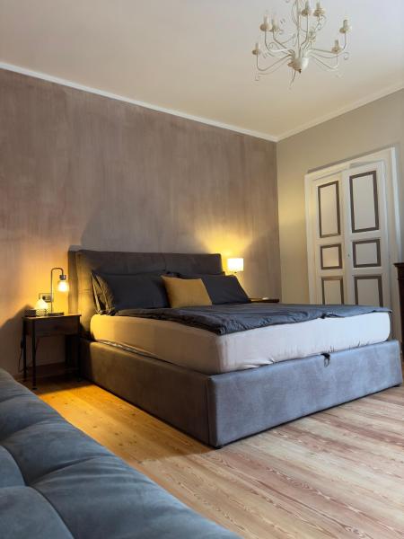 A la foto es mostra l'objecte Plaza Apartment situat a la ciutat de Cannobio.