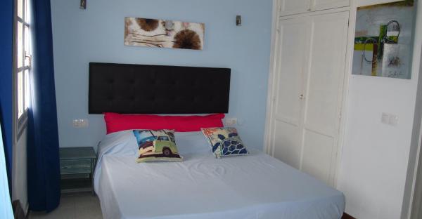 Kuvassa näkyy kohde Cozy apartment Wi-fi gratis, joka sijaitsee kaupungissa Adeje.