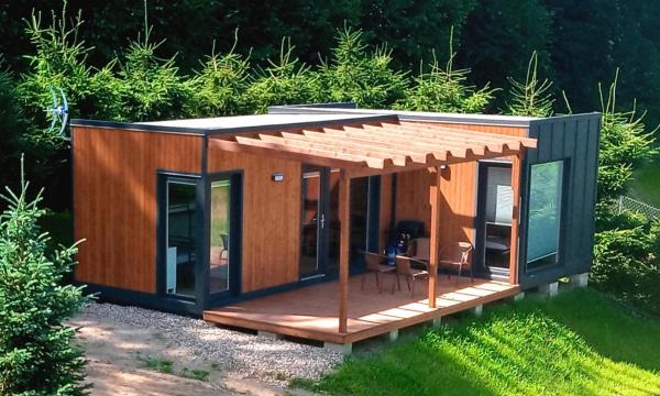 Na fotografii je vidět objekt Rospuda B nacházející se ve městě Dubeninki.