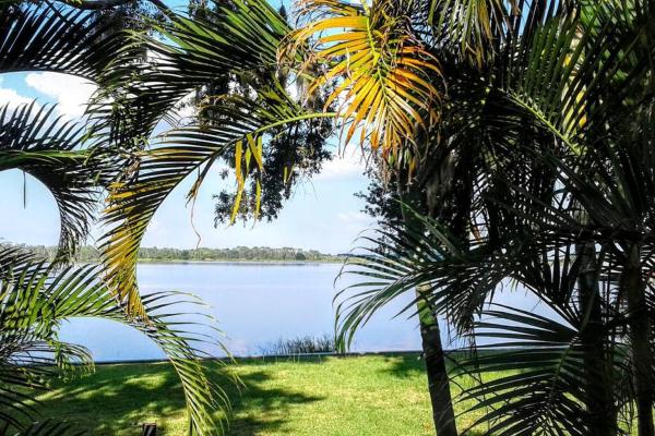 Waterfront Glamping Near Orlando