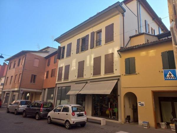 På billedet ses objektet Via Cavour n 138 Meldola interno 16 beliggende i byen Ravaldino.