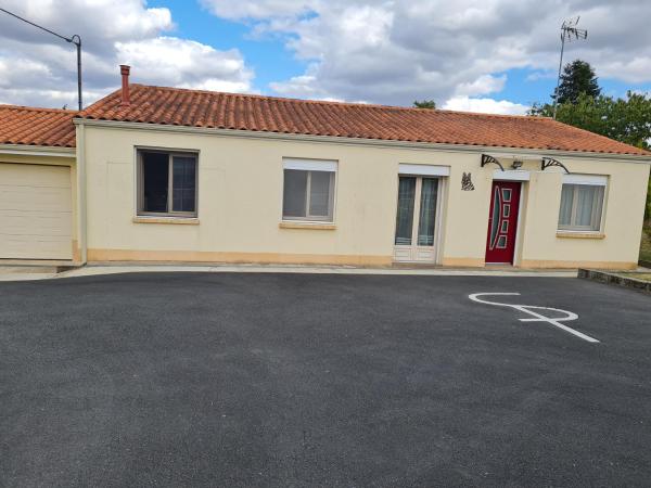 A la foto es mostra l'objecte Chambre privé inclu chez l'habitant situat a la ciutat de Reffannes.