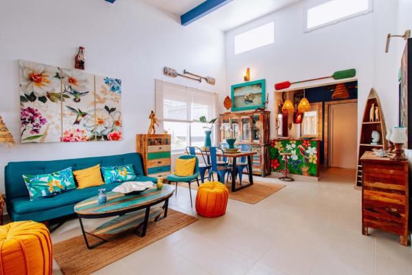 The photo shows the Tipsy Gipsy House, Where the wild things live, 2B Bungalow in Fumba Town located in the city of Dambani.