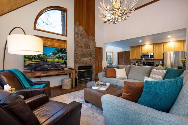 175 Wildwood Dr. Unit 3 ("P.s. I Love You")