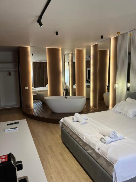 Capital Suites Center, Tirana
