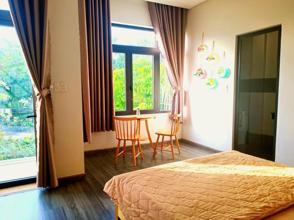 Na fotografii je vidět objekt MyTran Homestay-HauLoan nacházející se ve městě Phố Trạch.