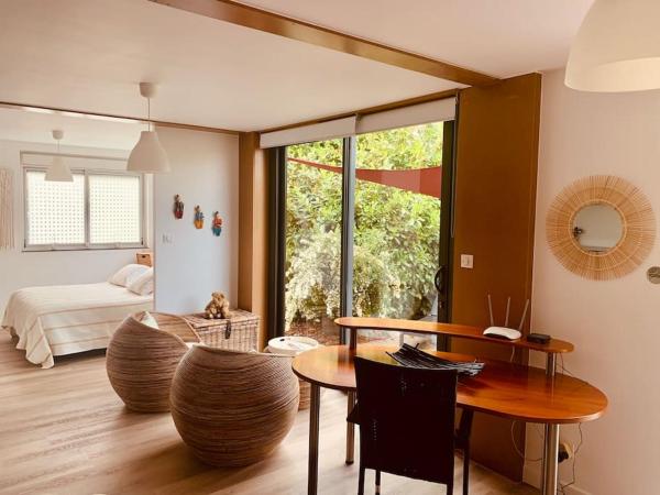 A la foto es mostra l'objecte Bungalow parenthèse de vie - logement indépendant situat a la ciutat de Cernay.