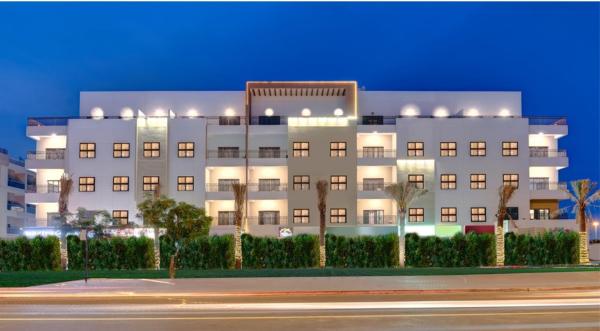 Na zdjęciu widoczny jest obiekt City Stay Residences - Serviced Apartments DIP położony w mieście Dubaj.