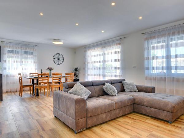 A la foto es mostra l'objecte Villa in Kanfanar with Private Pool situat a la ciutat de Kanfanar.