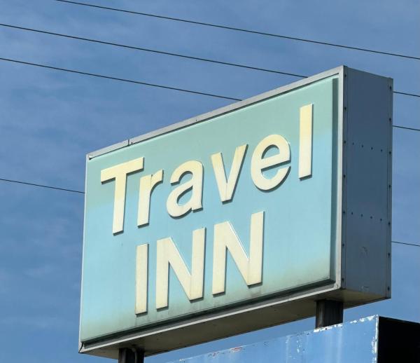 På billedet ses objektet Travel Inn Montgomery AL beliggende i byen Montgomery.
