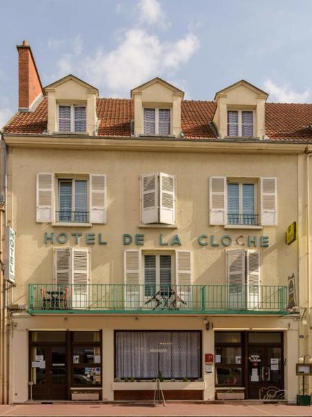 A la foto es mostra l'objecte Hôtel de la cloche situat a la ciutat de Frignicourt.