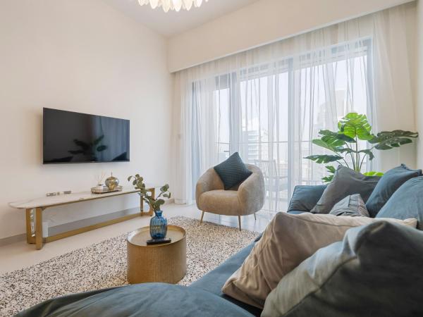 Foto 5: Pleasing 1BR in Burj Royale - Downtown Dubai