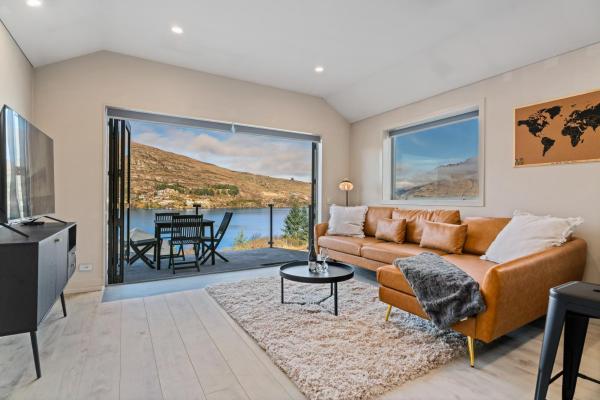 Lakeside Living - Alpine 1a - Queenstown