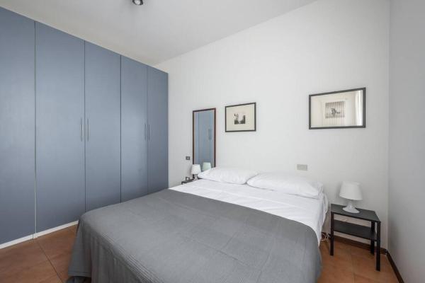 A la foto es mostra l'objecte Design dwelling near Policlinico situat a la ciutat de Mòdena.