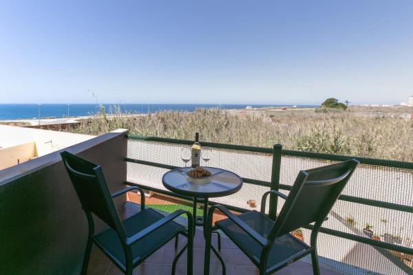 På billedet ses objektet Seaside Deluxe Flat beliggende i byen Peniche.