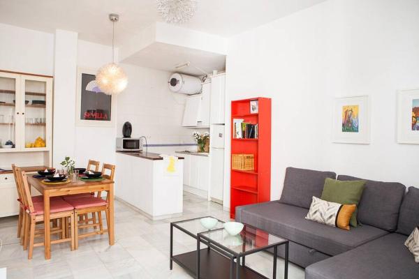 COZY APARTMENT IN THE CENTER OF SEVILLE, Séville