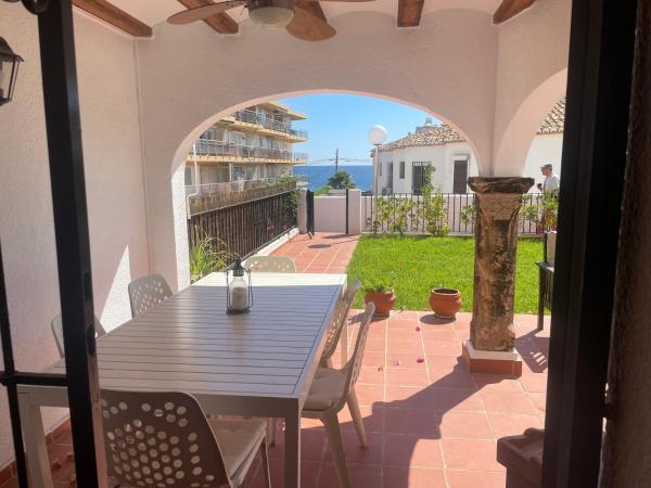 På billedet ses objektet Relax beliggende i byen Jávea.