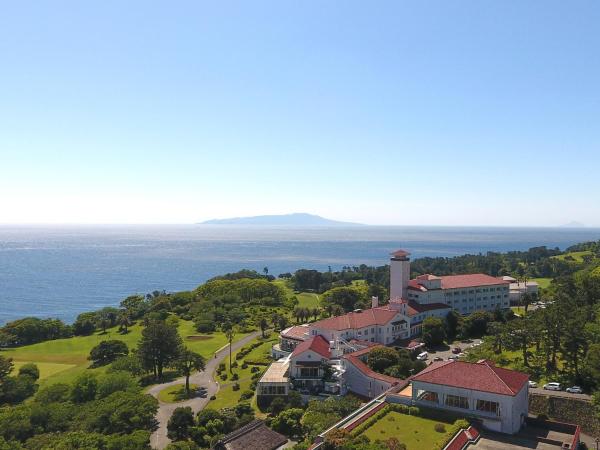 Nella foto è visibile l'oggetto Kawana Hotel situato nella città di Ito.