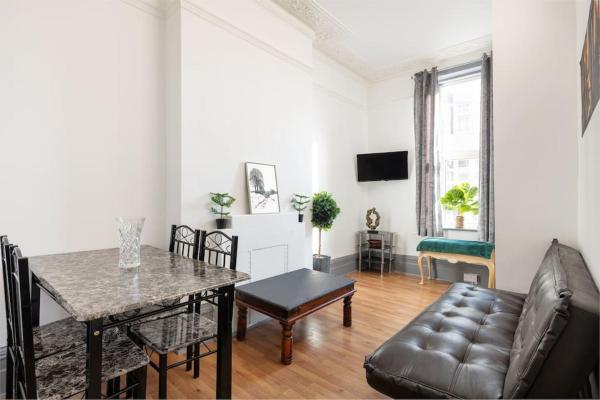 Foto 6: 2A - Bright & Airy 2 Bed Flat - 20 Mins to Central