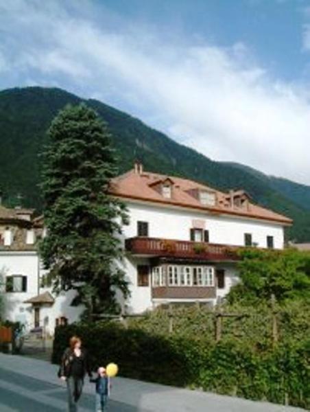 A la foto es mostra l'objecte Hubengut Apartments situat a la ciutat de Lana.