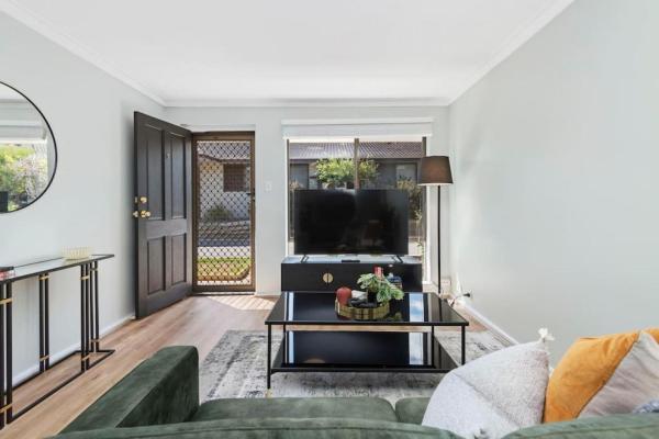 Na zdjęciu widoczny jest obiekt Coastal Elegance A Luxurious Dreamy Escape położony w mieście Perth.