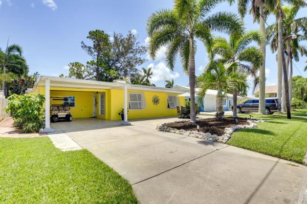 Na zdjęciu widoczny jest obiekt 2 Mi to Bradenton Beach: Water-View Home w/ BBQ położony w mieście Bradenton.
