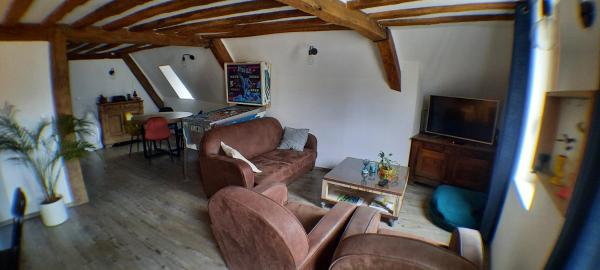 A la foto es mostra l'objecte appartement atypique situat a la ciutat de Dijon.
