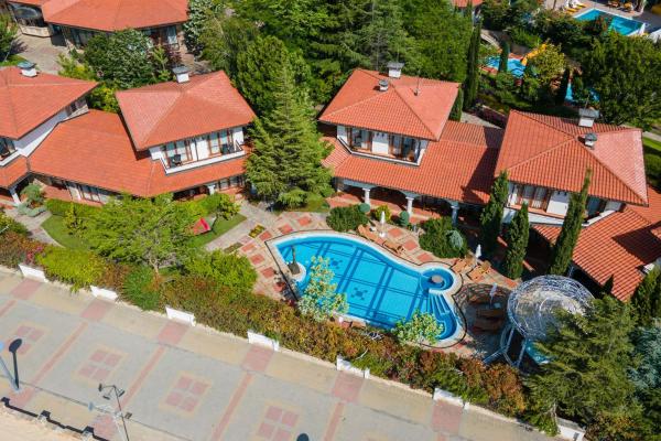 Helena VIP Villas and Suites - Half Board, Slunečné pobřeží