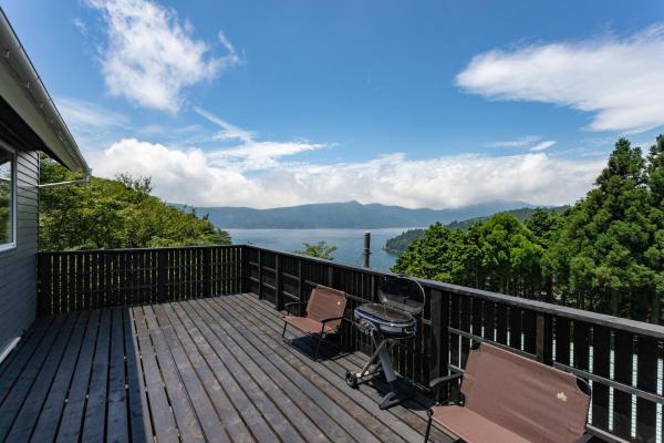 På billedet ses objektet Villa Noël Hakone Fuji Sauna&Open Air Bath beliggende i byen Hakone.