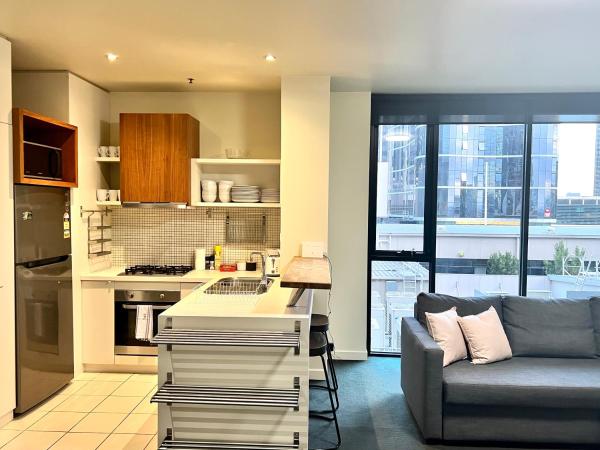 Readyset Apartments on Little Bourke, Мельбурн