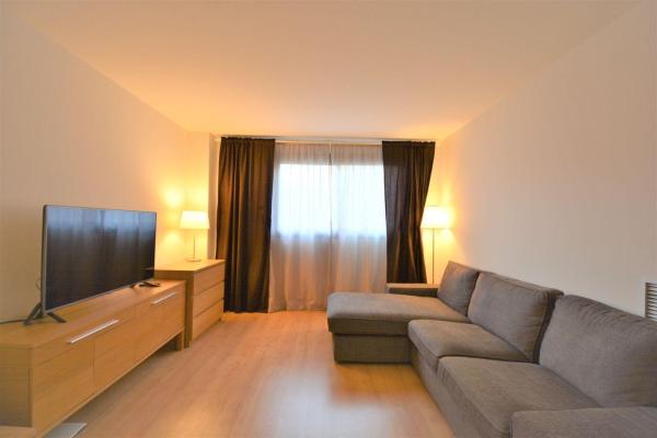 Apartment 5 minutes away from the beach, Барселона