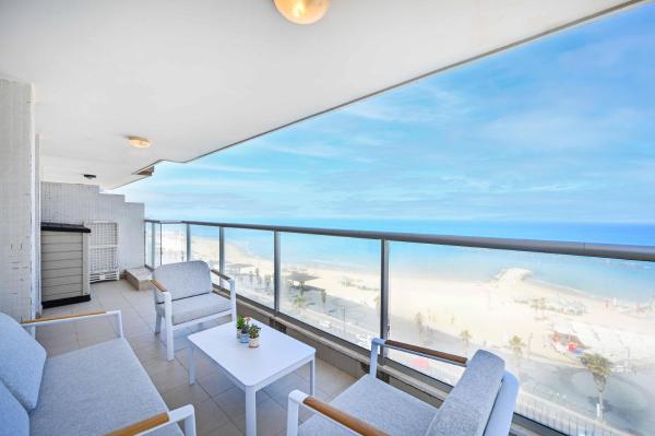 Elegant Sea View at Orchid Hotel by HolyGuest, Tel Aviv