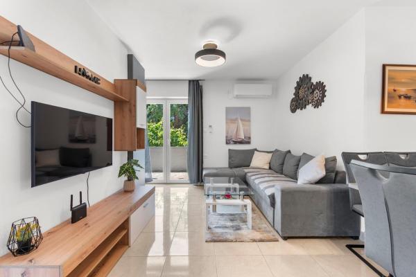 A la foto es mostra l'objecte Apartment Petricija with Garden situat a la ciutat de Poreč.