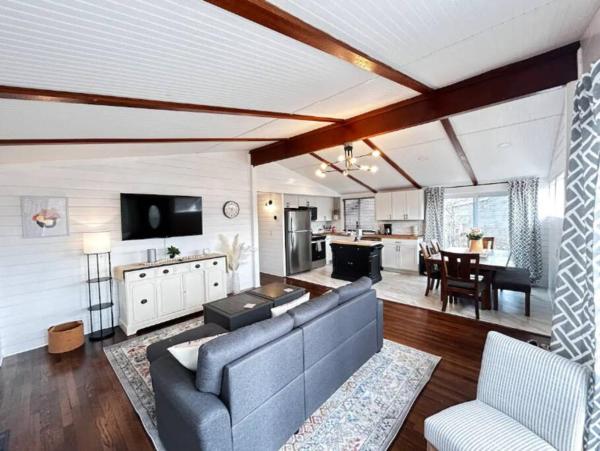 A la foto es mostra l'objecte 8th Street Haven - 3 bedroom House in DT Hamilton situat a la ciutat de Hamilton.