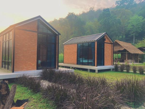 The Maewin Coffee & Cottage Economy Double Room
