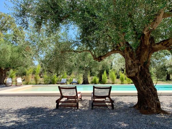 Στη φωτογραφία φαίνεται το αντικείμενο Inspiro Retreat Mani που βρίσκεται στην πόλη Plátanos.