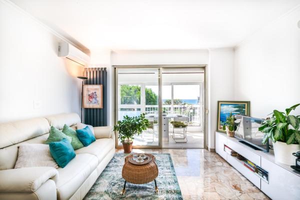 Résidence Méditerranée - Beachfront - Sun And Seaview - Pool - Private Parking - Villeneuve-Loubet