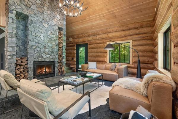 På billedet ses objektet Avlägsen Chalet beliggende i byen Deming.