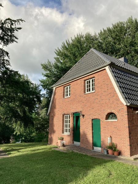 A la foto es mostra l'objecte Backhaus - Gut Wittmoldt situat a la ciutat de Lehmkuhlen.