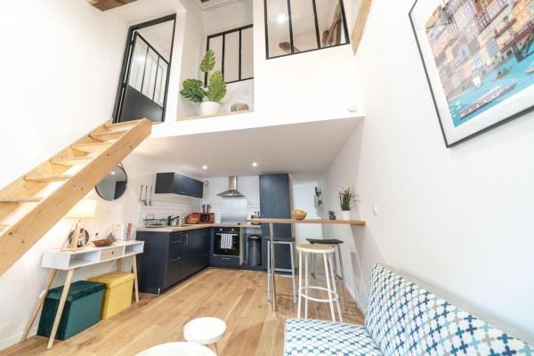 På billedet ses objektet Comfortable stay in Lyon 2nd Train station and Confluence nearby beliggende i byen Lyon.