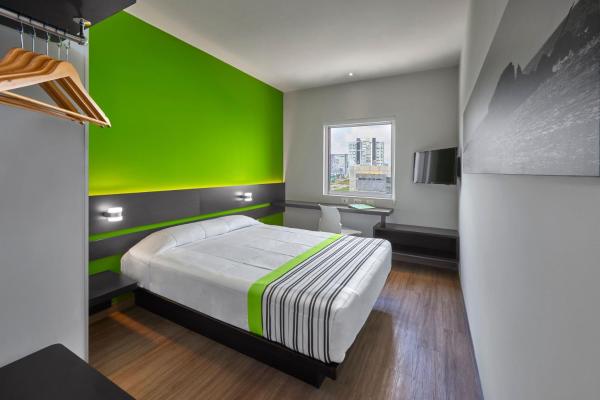 A la foto es mostra l'objecte City Express Junior by Marriott Puebla Angelopolis situat a la ciutat de Puebla.