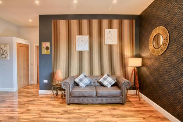 Zdjęcie 7: Suite 1 - Class Apartment With King Sized Bed