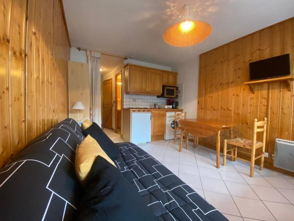 A la foto es mostra l'objecte Appartement cosy 4 pers, proche commerces et remontées mécaniques, terrasse ensoleillée - FR-1-642-52 situat a la ciutat de Morillon.