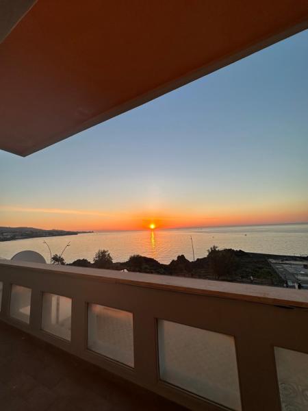 A la foto es mostra l'objecte Perla Marina Sea View Apartment situat a la ciutat de Catània.