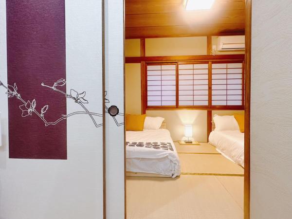 På billedet ses objektet Retreat Tengachaya 旅趣 天下茶屋 beliggende i byen Osaka.