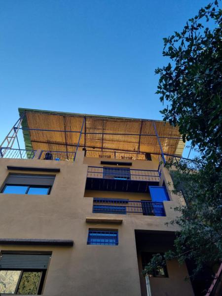 Auf dem Foto ist das Objekt auberge gite de jeunesse les Cascades in der Stadt Aguim zu sehen.