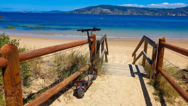 Beach House 3 Mins Walk Bellerive Beach, Hobart - Hobart