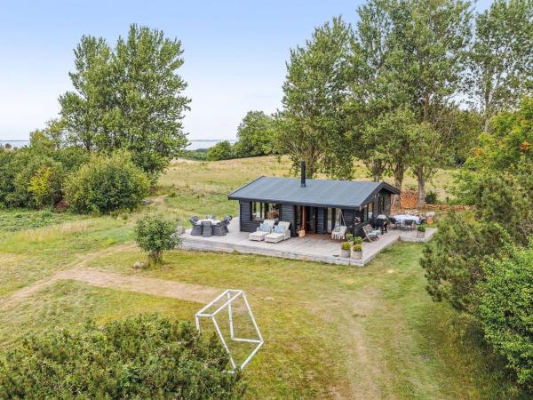 写真にはRis市にあるHoliday Home Aurore - 1-3km from the sea by Interhomeが写っています。