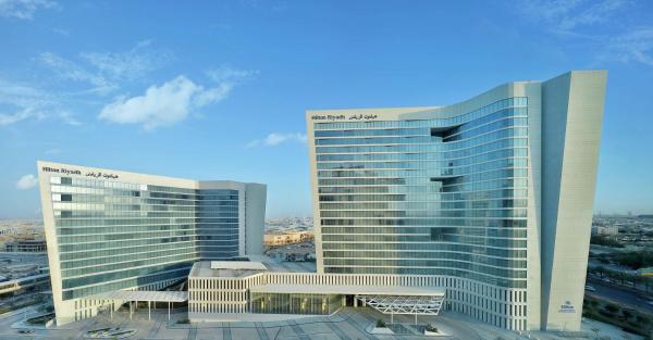 A la foto es mostra l'objecte Hilton Riyadh Hotel & Residences situat a la ciutat de Riad.